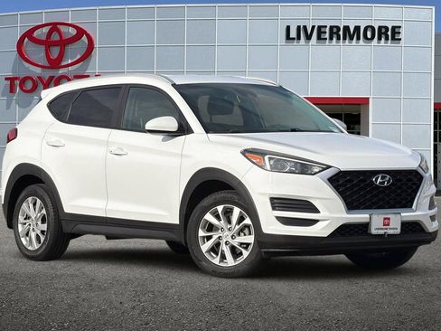 Used 2020 Hyundai Tucson Value FWD image 2