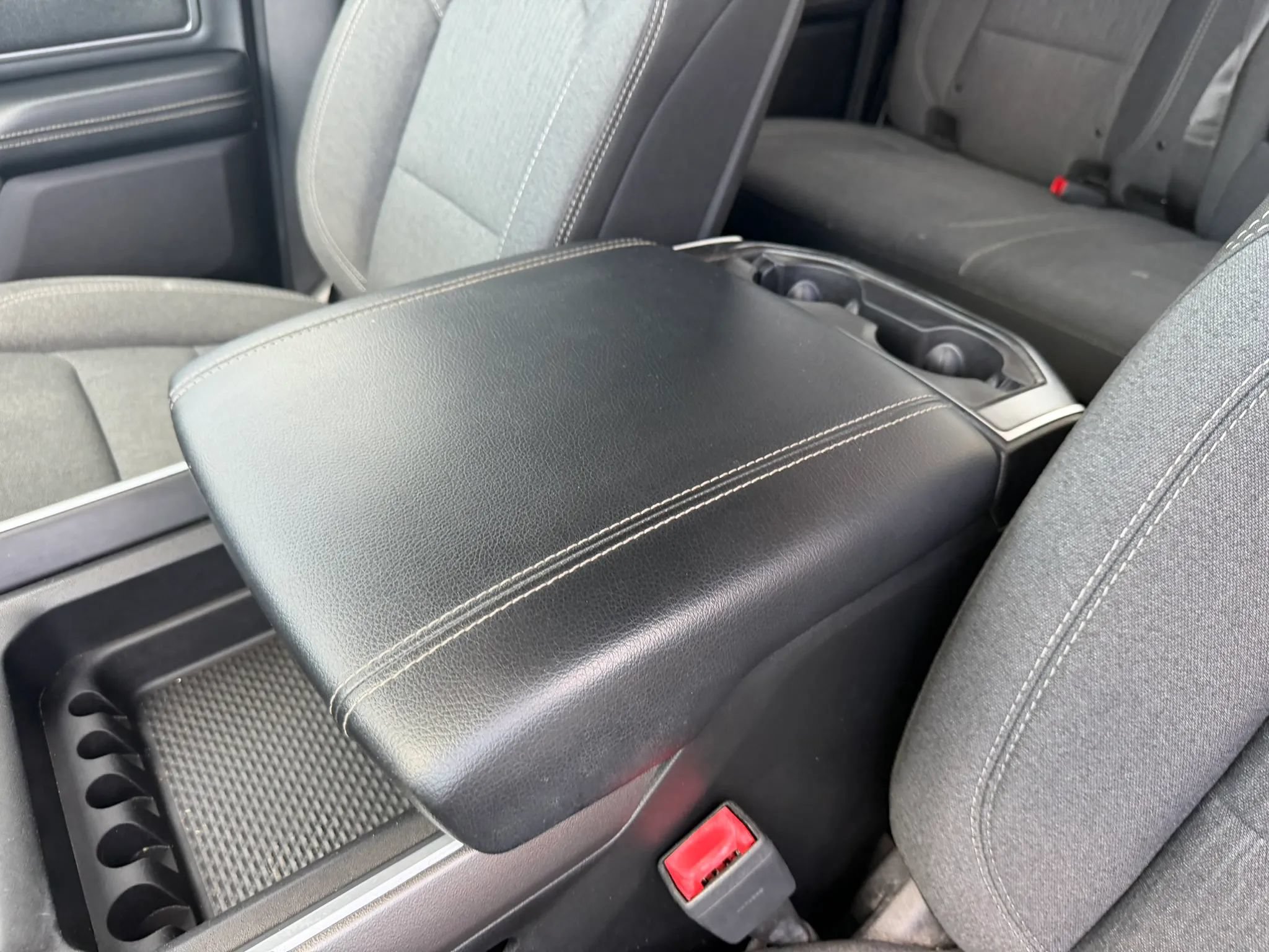 Used 2019 RAM 1500 Big Horn AWD/4WD image 18