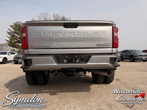 New 2026 Chevrolet Silverado 3500 High Country w/ High Country Premium Package AWD/4WD image 11