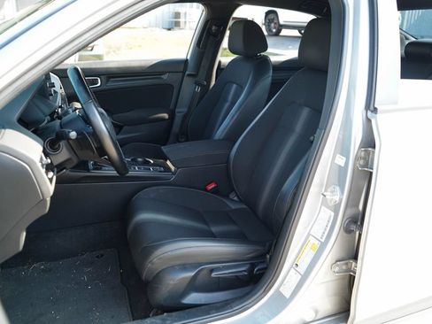 Used 2024 Honda Civic Sport image 7