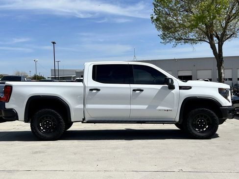Used 2023 GMC Sierra 1500 AT4X w/ AT4X AEV Edition image 3