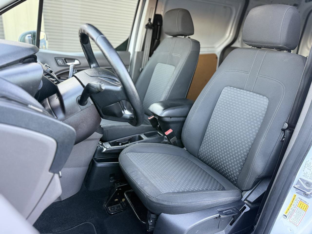 Used 2020 Ford Transit Connect XLT FWD image 13