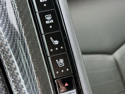 Used 2022 Chevrolet Corvette Stingray Preferred Conv w/ Battery Protection Package image 21