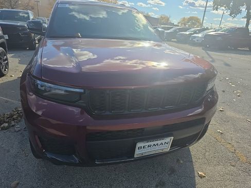 New 2025 Jeep Grand Cherokee L Altitude AWD/4WD image 2