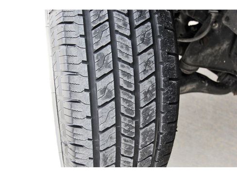 Used 2023 Toyota Tacoma TRD Off-Road AWD/4WD image 31