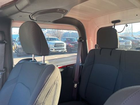 Used 2022 Jeep Wrangler Sport S image 13