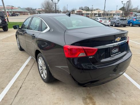 Used 2018 Chevrolet Impala LT FWD image 4