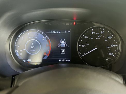 Used 2023 Nissan Kicks SV FWD image 18