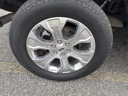 Used 2022 Ford F150 Platinum w/ Equipment Group 701A High image 17