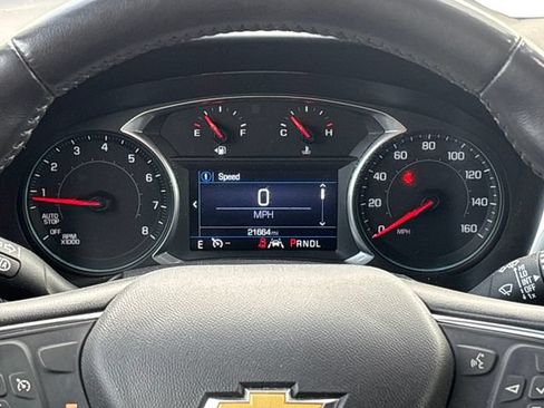 Used 2021 Chevrolet Equinox LT AWD/4WD image 18