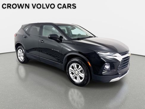 Used 2021 Chevrolet Blazer LT FWD image 3