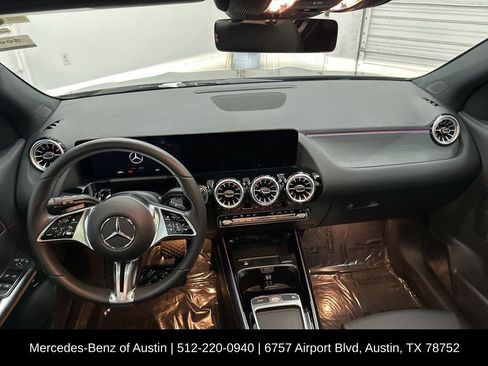 Certified 2025 Mercedes-Benz GLA 250 image 24