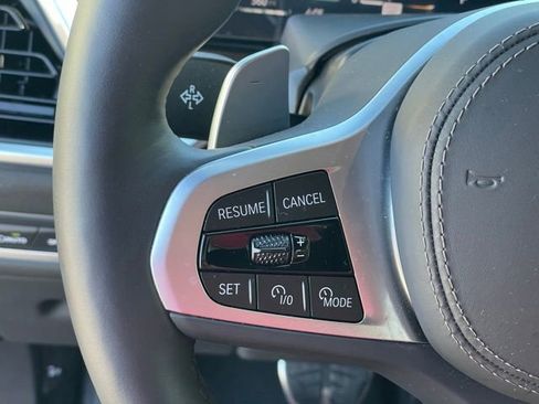 Used 2026 BMW X7 xDrive40i w/ M Sport Package AWD/4WD image 14