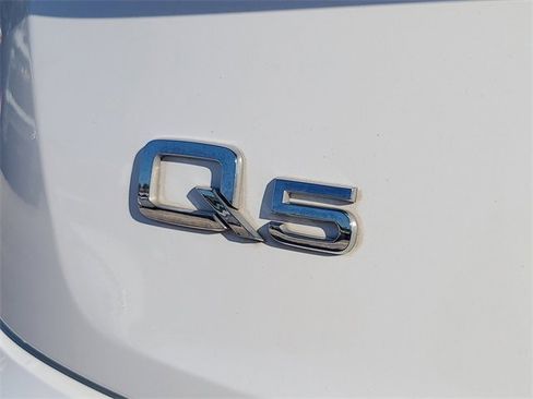 Used 2022 Audi Q5 2.0T Premium Plus image 10