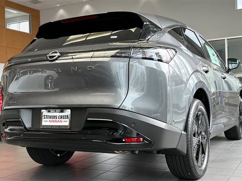 New 2025 Nissan Murano SV image 4