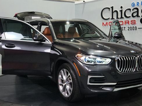 Used 2022 BMW X5 xDrive40i w/ Executive Package AWD/4WD image 16