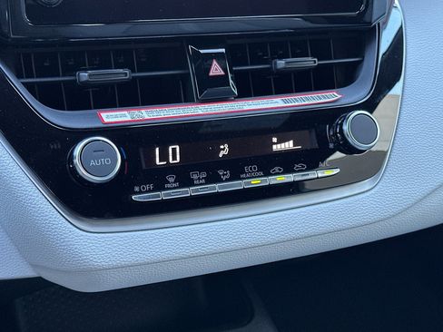 Certified 2026 Toyota Corolla SE FWD image 19