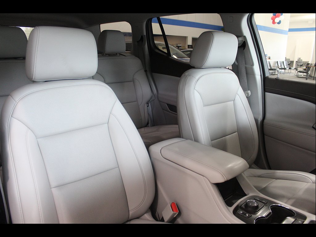 Used 2021 GMC Acadia SLT w/ Premium Package FWD image 25
