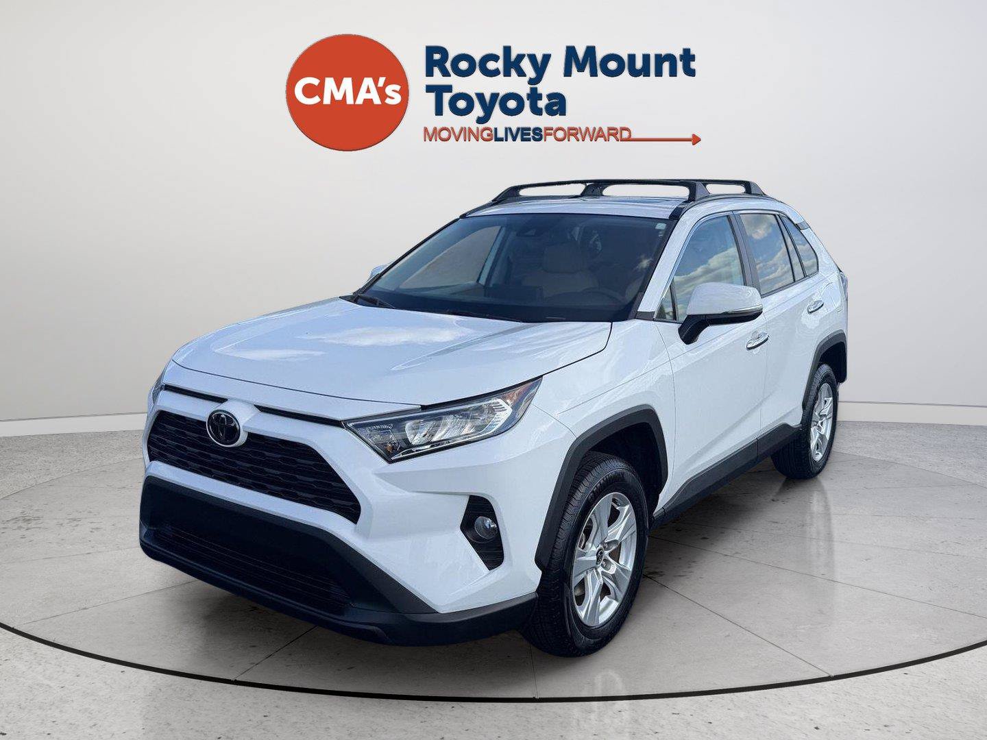 Used 2021 Toyota RAV4 XLE w/ Convenience Package AWD/4WD image 1