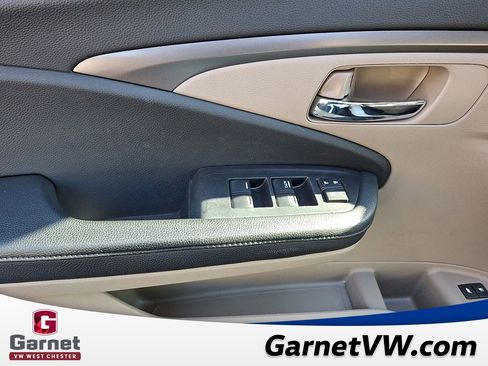 Used 2018 Honda Pilot EX-L image 12