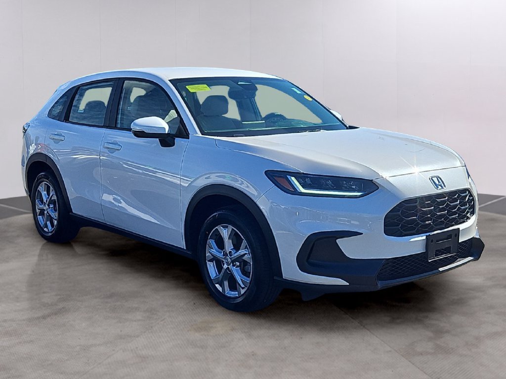 Used 2025 Honda HR-V LX image 3