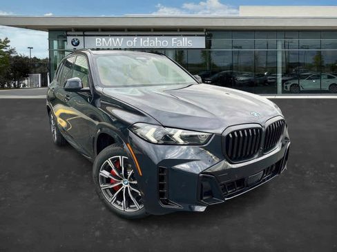 Used 2026 BMW X5 xDrive40i w/ M Sport Package AWD/4WD image 1