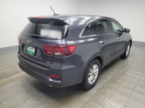 Used 2020 Kia Sorento LX AWD/4WD image 9