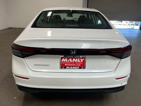 Used 2024 Honda Accord EX image 4