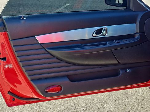 Used 2002 Ford Thunderbird image 14