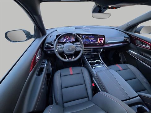 Used 2024 Chevrolet Traverse RS w/ LPO, Floor Liner Package image 21