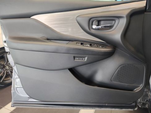 Used 2017 Nissan Murano SL FWD image 28