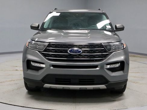 Certified 2023 Ford Explorer XLT w/ Equipment Group 202A AWD/4WD image 7