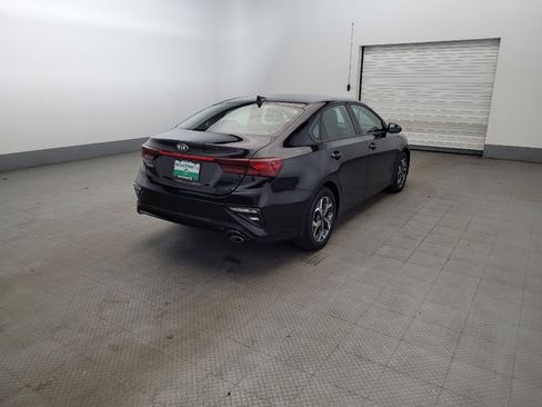 Used 2019 Kia Forte LXS FWD image 9