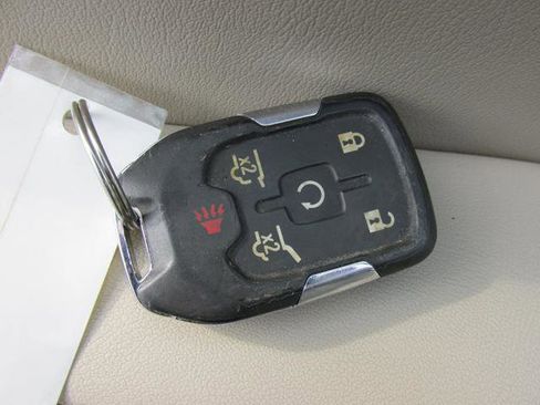 Used 2018 GMC Yukon Denali image 22