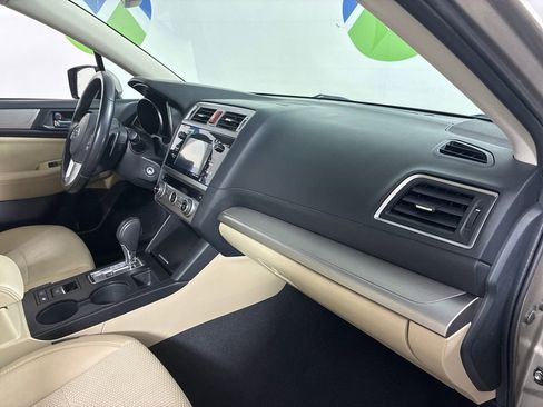 Used 2016 Subaru Outback 2.5i Premium image 31