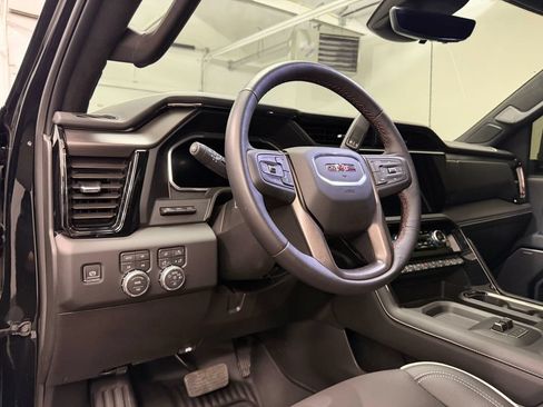 Used 2026 GMC Sierra 2500 AT4X AWD/4WD image 4