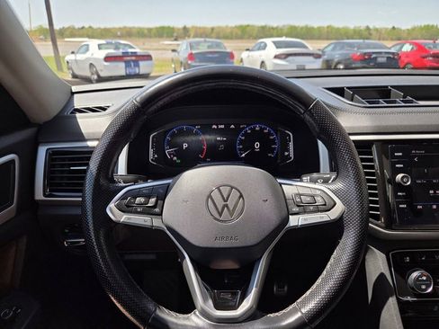Used 2021 Volkswagen Atlas SEL R-Line AWD/4WD image 21