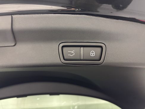 New 2025 Alfa Romeo Stelvio Sprint image 11