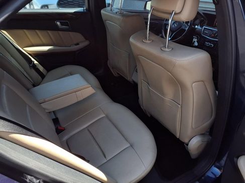 Used 2013 Mercedes-Benz E 350 Sedan image 20