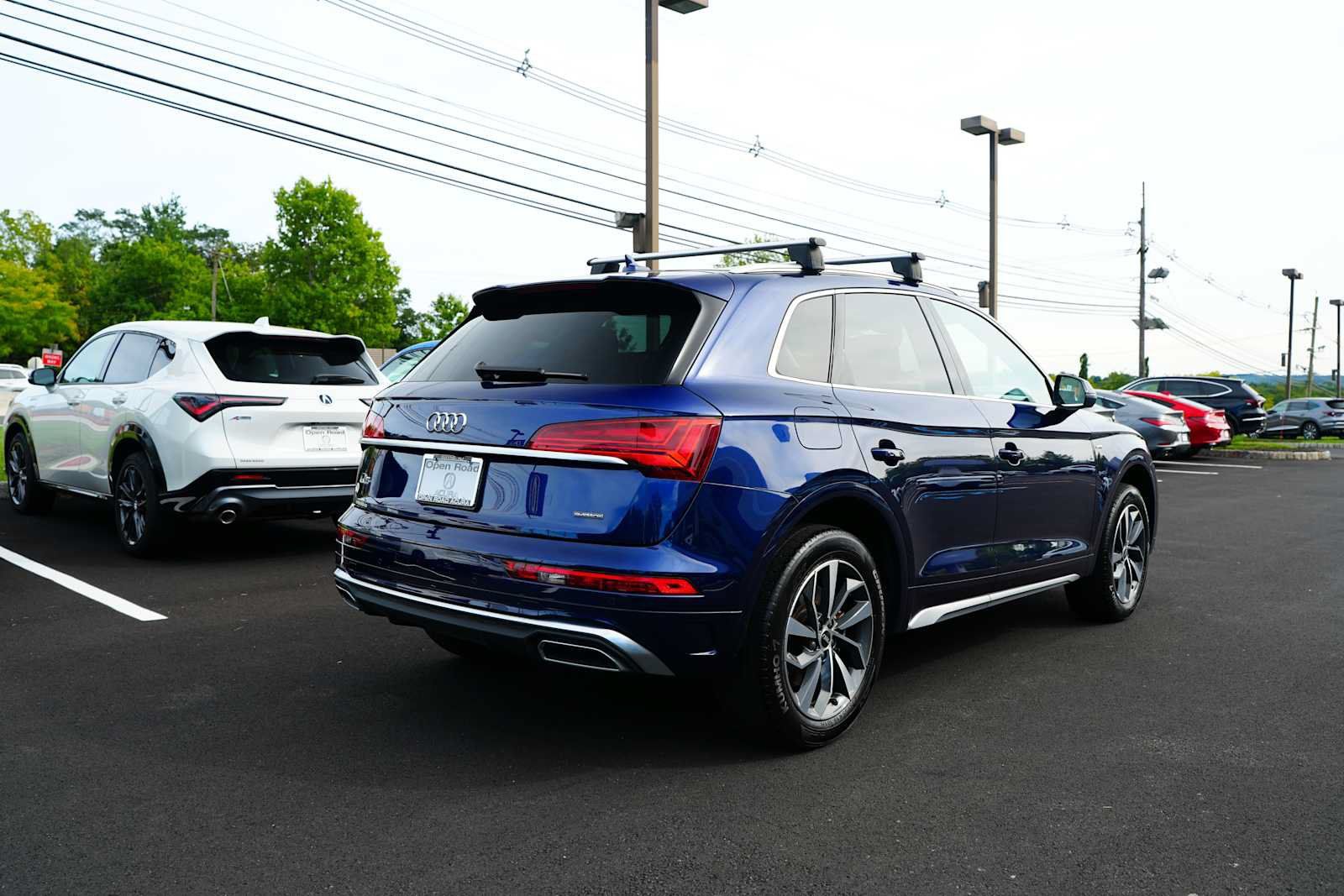 Used 2023 Audi Q5 2.0T Premium w/ Convenience Package AWD/4WD image 7