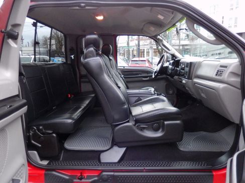 Used 2004 Ford F250 Lariat image 21