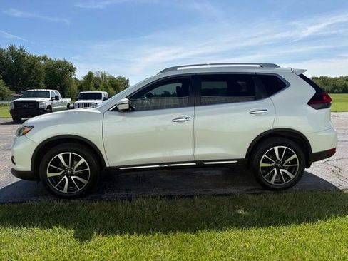 Used 2020 Nissan Rogue S AWD/4WD image 12