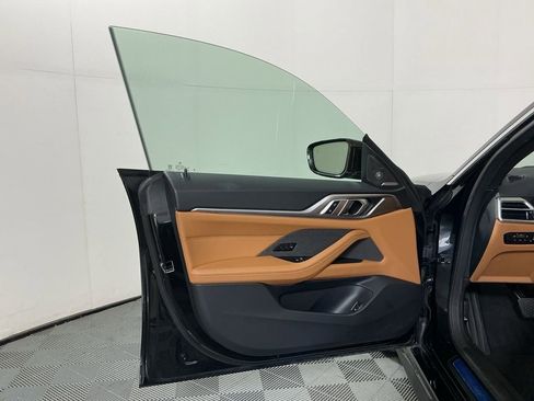 Certified 2025 BMW 430i w/ Premium Package image 20