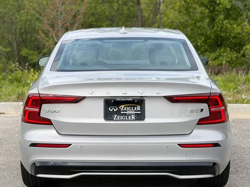 Used 2024 Volvo S60 B5 Plus AWD/4WD image 5