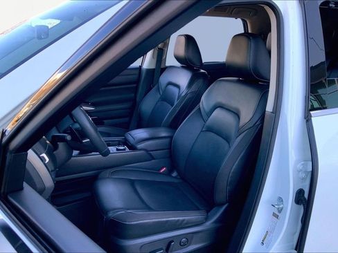 Used 2023 Nissan Pathfinder SL w/ Lighting Package (N92) image 15