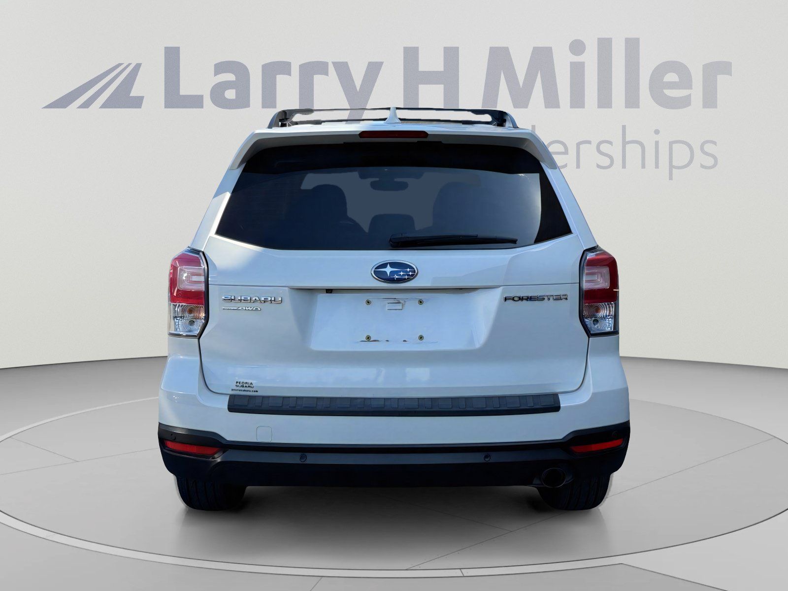 Used 2018 Subaru Forester 2.5i Touring AWD/4WD image 4