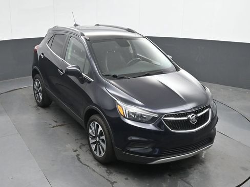 Used 2021 Buick Encore Preferred AWD/4WD image 32