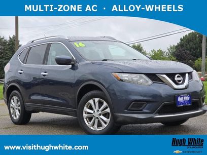 Used 2016 Nissan Rogue SV