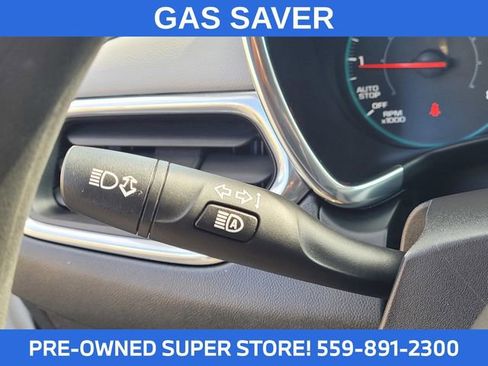 Used 2023 Chevrolet Equinox LS image 16