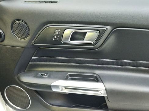 Used 2022 Ford Mustang GT Premium w/ Equipment Group 401A image 14